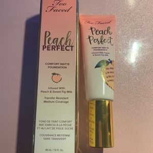 (NEW) Too Face Peach Perfect Foundation CLOUD